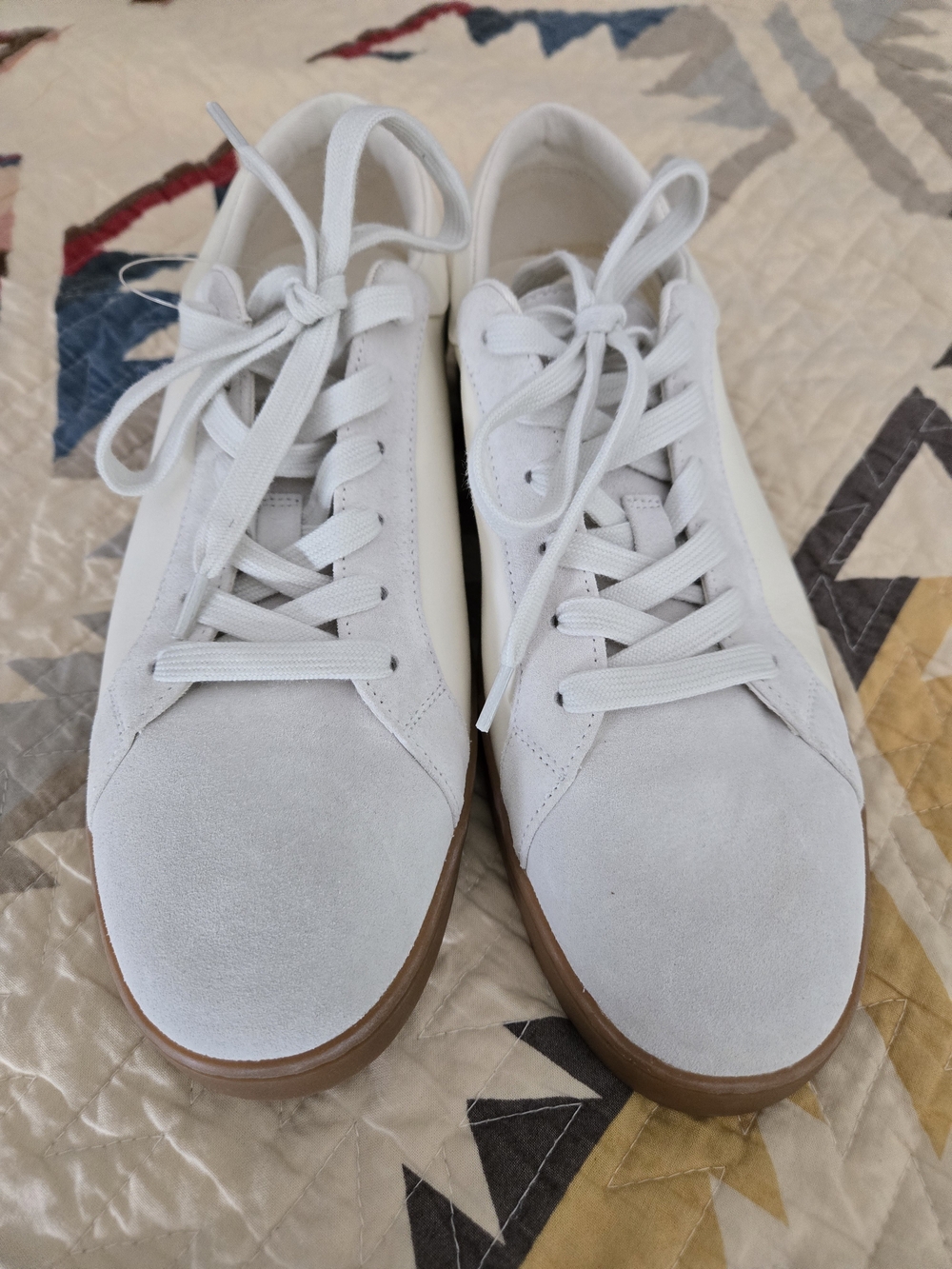 Vince White Suede Leather Sneakers with Gum Sole Womens Size 8 NWOT